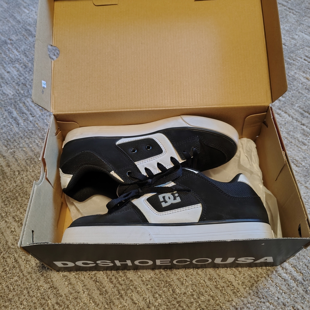 DC Black and White Sneakers
